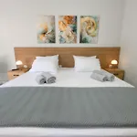 Kosmas Apartment *